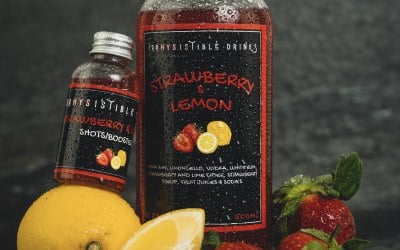 Strawberry & Lemon - A blend of Pink Gin, Limoncello, Vodka, White Rum, Strawberry & Lime Cider, Strawberry Syrup, Soda's & Fruit Juices. The shots are stronger versions of the cocktails.