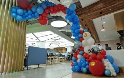 Corporate event balloon decorations