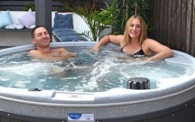 Choose Rigid Hot Tub Hire for the Ultimate Experience