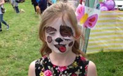 Party Gems UK face painting outdoor event