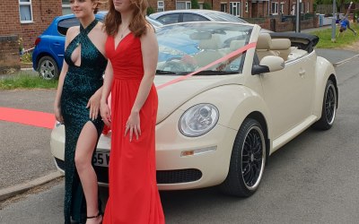 Prom car hire VW Beetle convertible