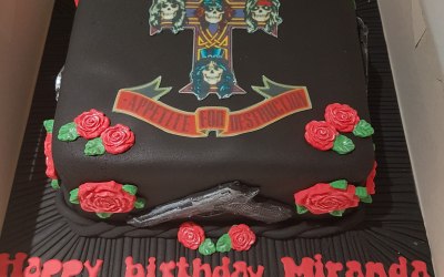 Guns n roses cake 
