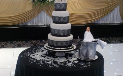 black lace wedding cake