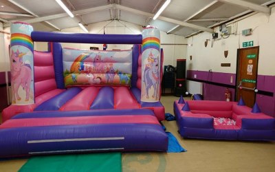 Unicorn Castle with matching Ball pit with air jugglers, Kids have so much fun