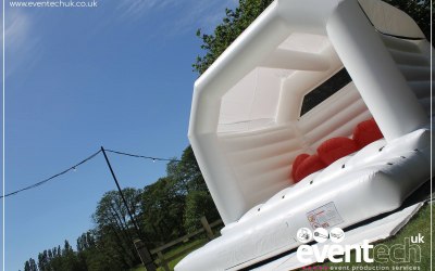 Jumbo White Wedding Bouncy Castle Hire