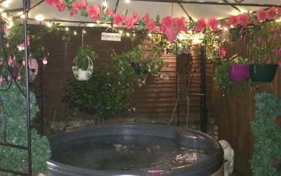 Nottingham Hot Tub Hire - Deluxe Hot Tub