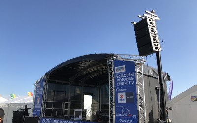 LR stage Build Festival Spec with DAS Line Array