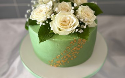Baby shower / wedding cake 