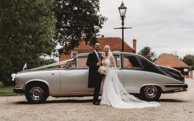 Luxury and Classic Wedding Cars 7