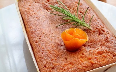 Gluten-free Orange Rosemary Polenta Cake