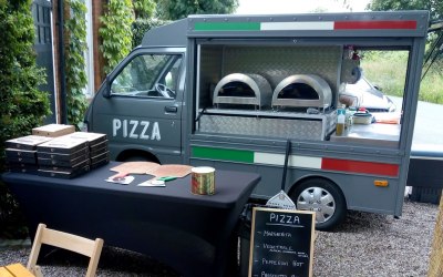 Our Piaggio Pizza Truck