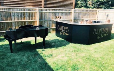 Sandy’s Piano Bar 5