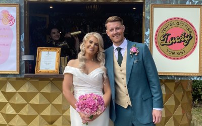 Wedding with the Pineapple Trailer