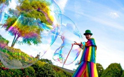 stilt walker giant bubbles