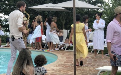 Poolside wedding Italy