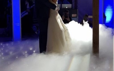 Dry Ice first dance