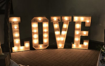 4ft Love letters