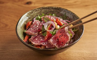 BOWLS | Seared Tuna or Salmon salad 