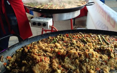 Outdoor catering - paella