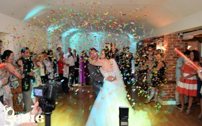 Wedding Confetti Shower First Dance
