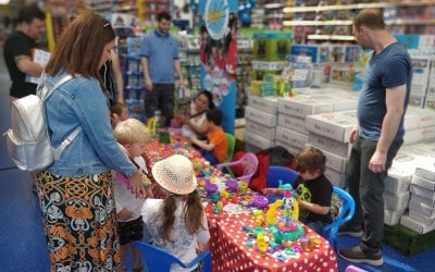 Store events 
