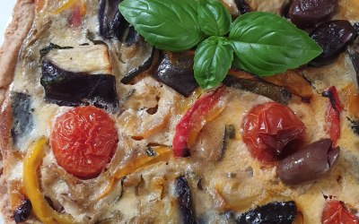 Mediterranean quiche: great in a buffet or in individual portions for a dinner party