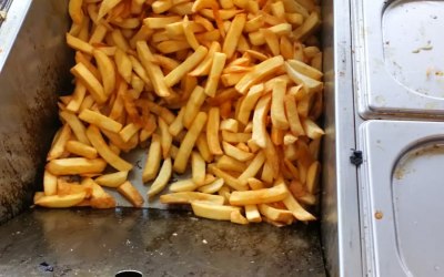 Homegrown chips - cooked from scratch not frozen!