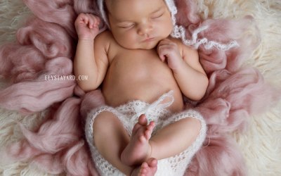 A photo from one of my latest newborn sessions.