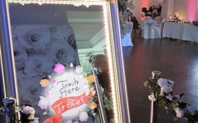 Mirror looking stunning at wedding