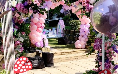 Floral arch and balloons 