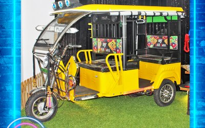 Auto Tuk Tuk Booth