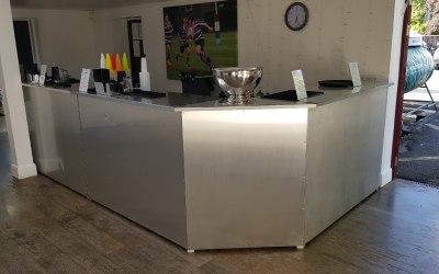 One of our bar units that is modular and can be setup the size and shape you want at your event.