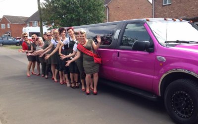 Pink Jeep 13 seater