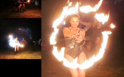 Solo, double or group fire shows