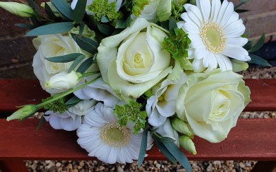 Our simple and elegant white bouquet. 