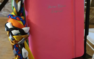 Celebrant folder - handtied ribbons