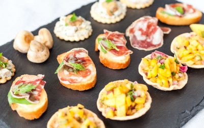 Canapé selection