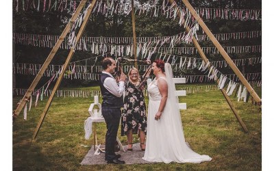 handfasting_0.jpg handfasting_0.jpg