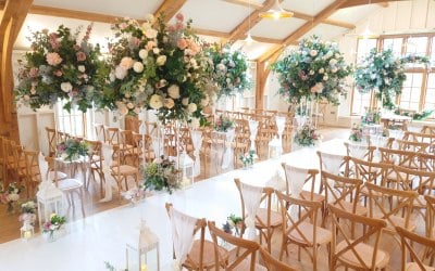 Floral wedding centrepieces