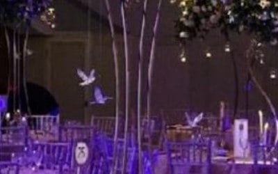 bespoke-gold-stand-centrepiece.jpg bespoke-gold-stand-centrepiece.jpg