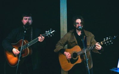 the-cover-babes-studio-photo-3.jpg the-cover-babes-studio-photo-3.jpg