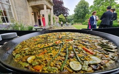 We cater to all tastes and craft recipes that can satisfy your guests' needs. Our vegetarian paella is always a hit, showcasing our ability to adapt and please every palate. Let us ensure that every guest leaves with a smile!