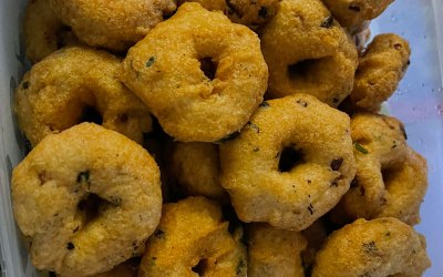 Medhu Vada