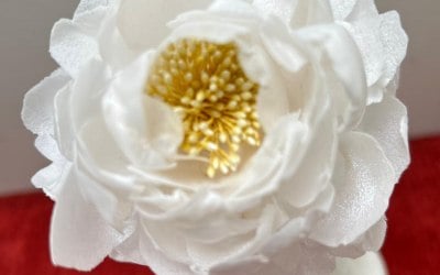 Wafer paper peony