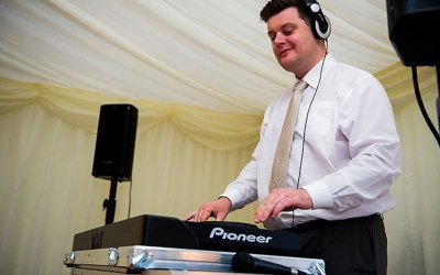 Wedding DJ