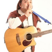 The Wandering Minstrel Real Singing Telegrams - Minstrel