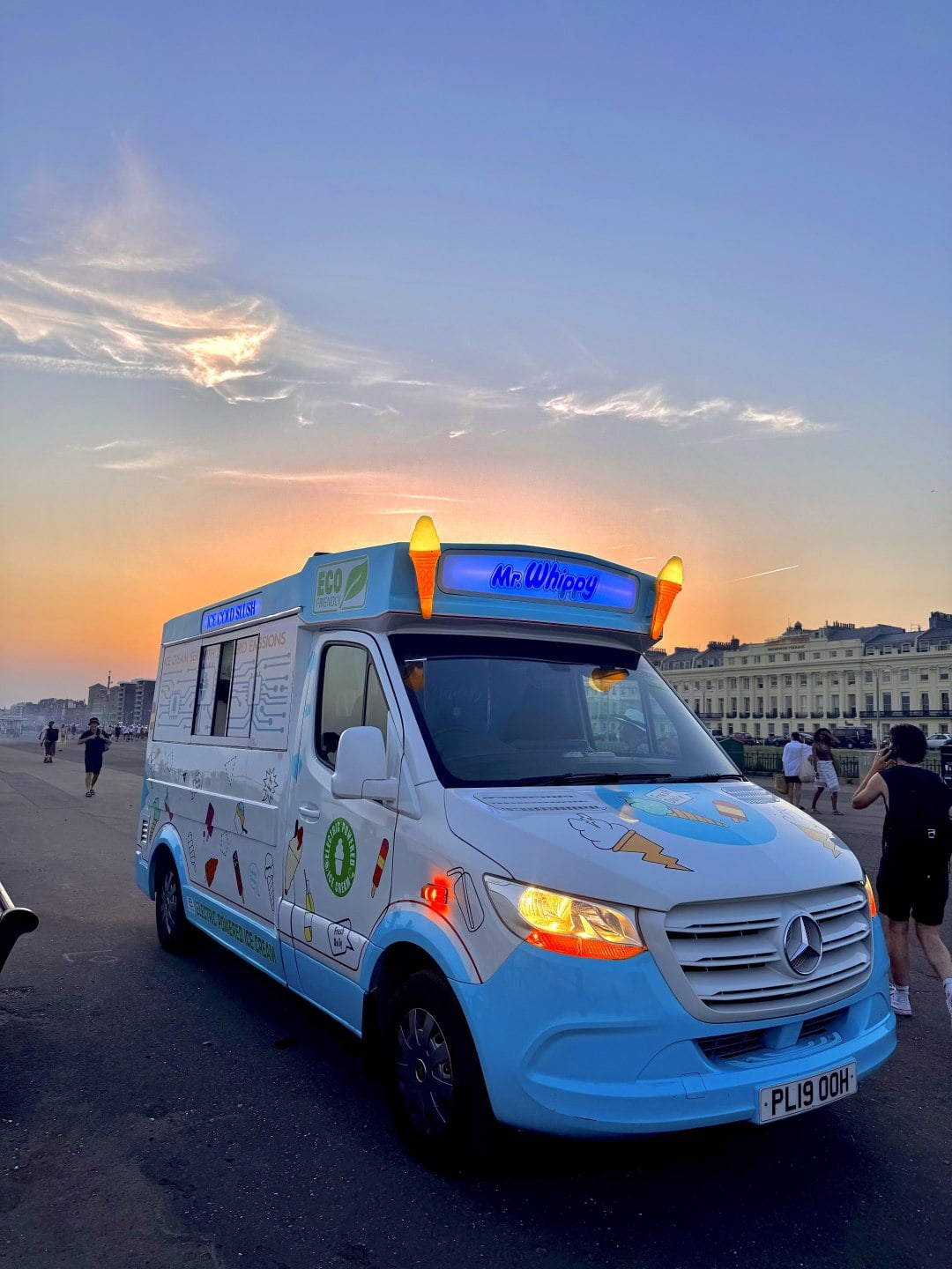 blue-van-2.jpeg blue-van-2.jpeg