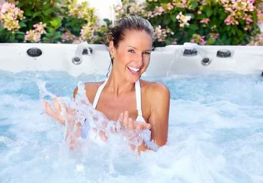 Hot Tub Hire across the South of England and the Home Counties for any special occasion or just for you to pamper yourself.