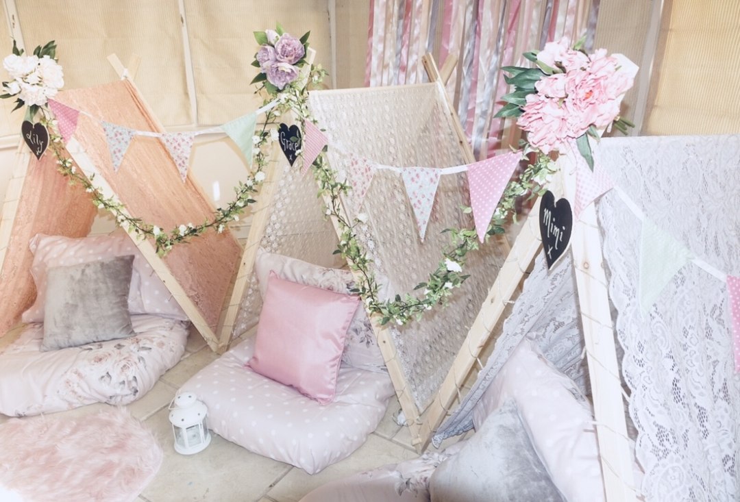 Derby based specialists in sleepover teepee & bell tent parties. We also offer a beautiful stretch marquee hire (10m by 15m)
