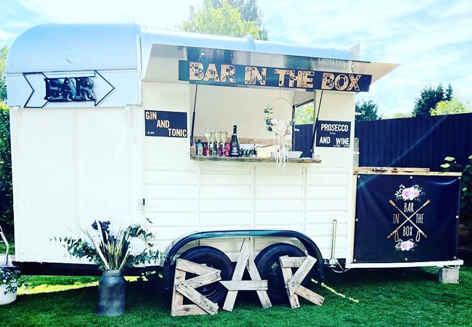 Beautiful and Stylish converted Horsebox Bar and Indoor Timber Pop Up Bar, offering a ~Full Bar Service ~ example of drinks include - Artisan Gins, Lagers, Prosecco, Cocktails, Cider and Spirits.